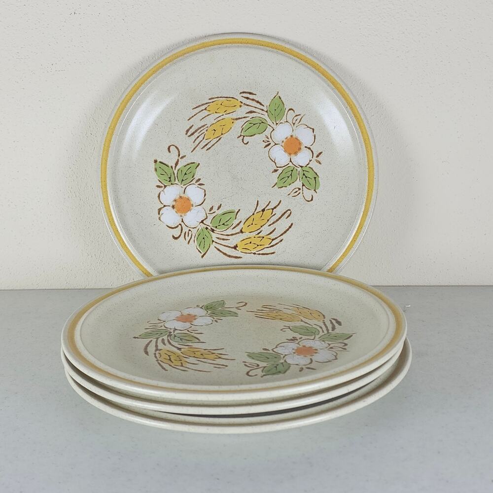 Set of 4 Hearthside Garden Prairie Flowers Salad/Dessert‎ Plates 7-1/5"